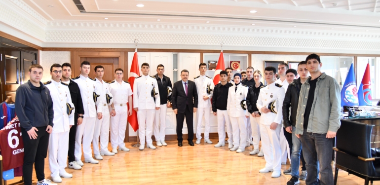 BAŞKAN GENÇ SON NOKTAYI KOYDU