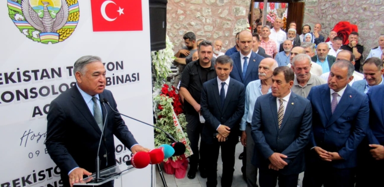 FAHRİ KONSOLOSLUK AÇILIŞI YAPILDI