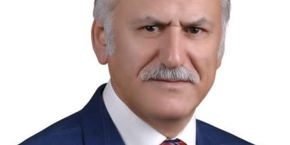 TRUMP’U CANLI İZLEDİM Araştırmacı Yazar Abdullah Gülay Yazdı